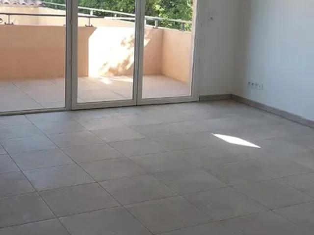 Location Appartement Chemin de Radasse, Cogolin