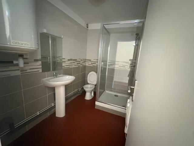 Location Appartement Chemin de Riez a Brunet, Riez