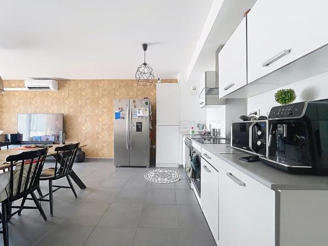 Location Appartement Chemin de Vitrolles au Griffon, Vitrolles
