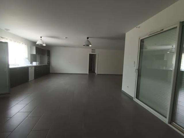 Location Appartement Chemin de Vinchannes, Lablachère