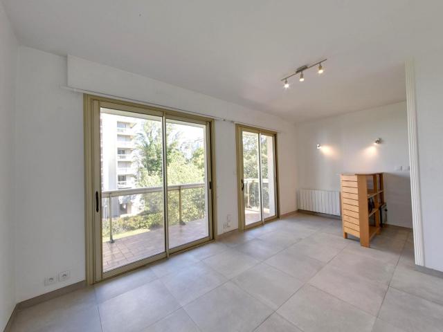Location Appartement Chemin des Marronniers, Grenoble