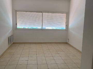 Location Appartement Chemin Des Matelots, Peypin