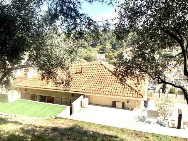 Location Appartement Chemin des Mourets, Marseille
