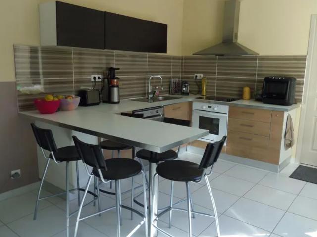 Location Appartement Chemin des Oliviers, Clarensac