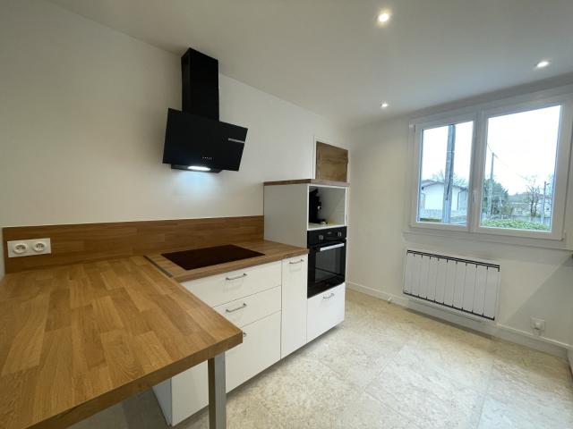 Location Appartement Chemin des Alagnes, Tignieu Jameyzieu