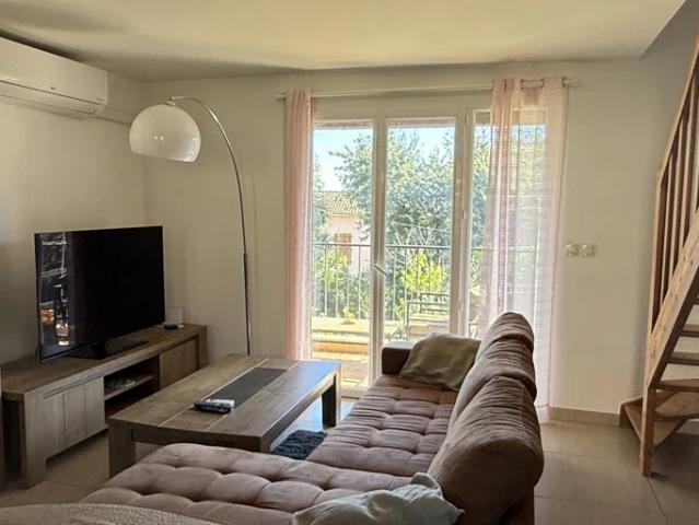 Location Appartement Chemin des Anémones, Carqueiranne