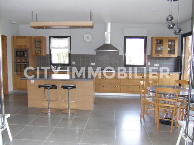 Location House Chemin des Casernes, Bernin