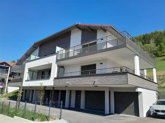 Location Appartement Chemin des Jonquilles, Bluffy