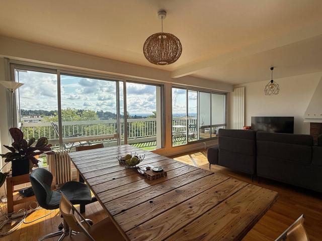 Location Appartement Chemin des Petites Brosses, Caluire et Cuire