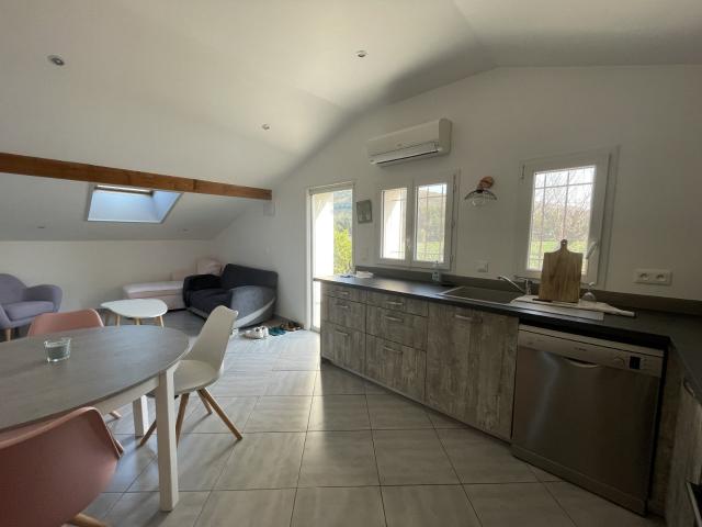 Location Appartement Chemin d'Iparza, Çaro
