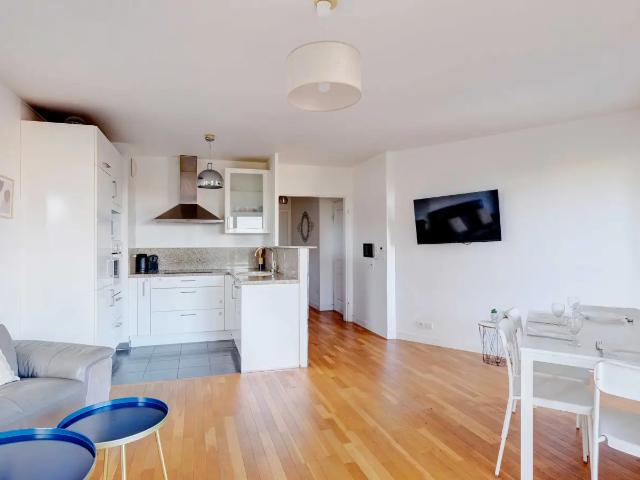 Location Appartement Chemin du Colonel Arnaud Beltrame, Issy les Moulineaux