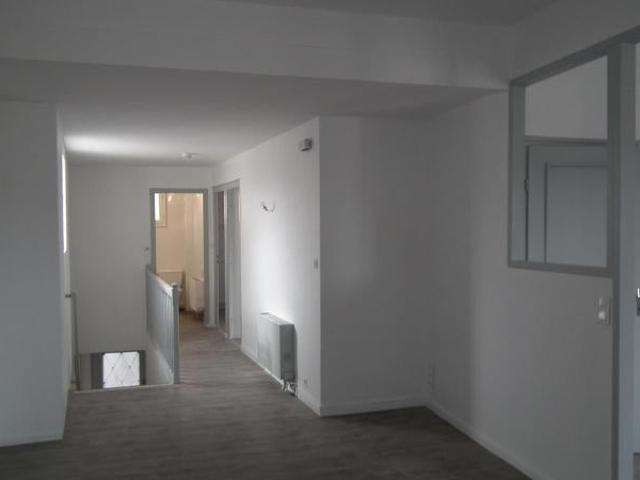 Location Appartement Chemin du Calvaire, Saint Just Saint Rambert