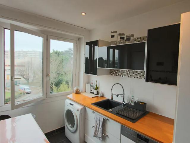 Location Appartement Chemin du Chancelier, Écully