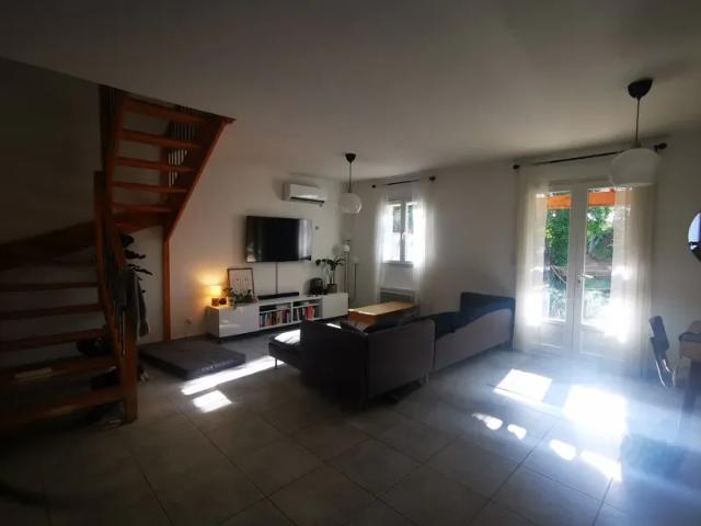 Location Appartement Chemin du Pont de la Grave, Saze