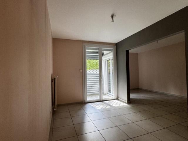 Location Appartement Chemin du Tabagnon, Vaulx en Velin