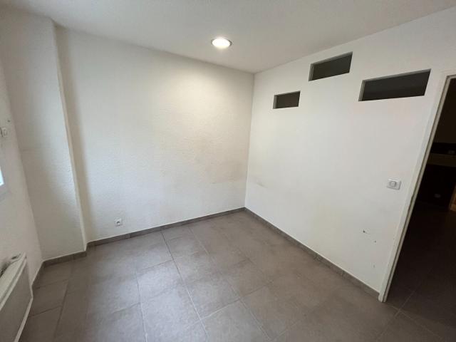 Location Appartement Rue de Tivoli, Bazens