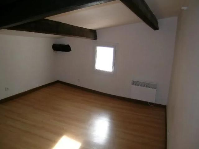Location Appartement Chemin rural de Sainte Magdeleine, Aups