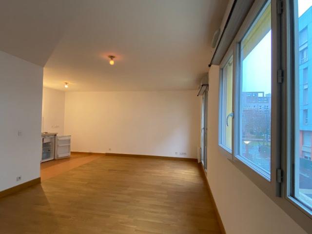 Location Appartement Cité des Foyers, Pantin