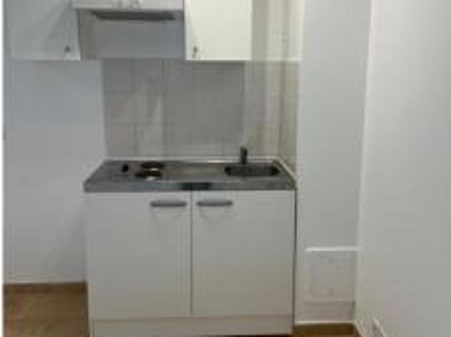 location appartement combs la ville 1 pièce 28 m2 seine et marne 77380 860 € / mois
