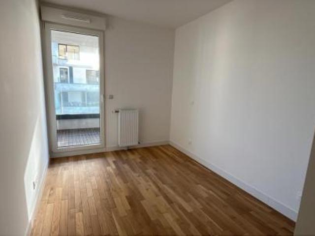 location appartement colombes 4 pièces 84 m2 hauts de seine 92700 2445 € / mois