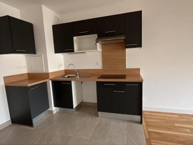 location appartement colombes 2 pièces 41 m2 hauts de seine 92700 1413 € / mois