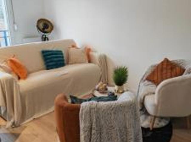 location appartement corbeil essonnes 1 pièce 9 m2 essonne 91100 650 € / mois
