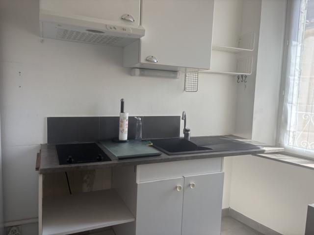 Location Appartement Corniche Pierre Escudier, Solliès Toucas