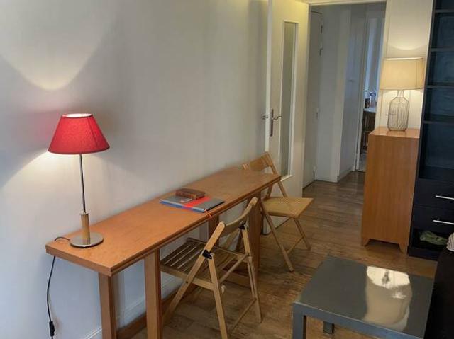 Location Appartement Cour de Rome, Paris