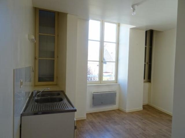 Location Appartement Cour des Gilets, Noyers