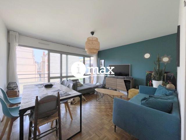 Location Appartement COURBEVOIE
