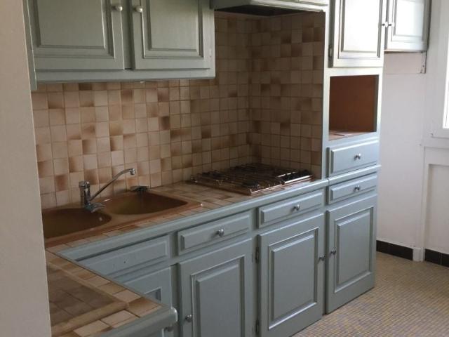 Location Appartement Cours Tolstoï, Villeurbanne