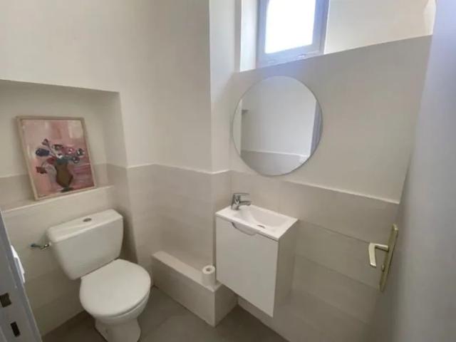 Location Appartement Cours Voltaire, Ollioules