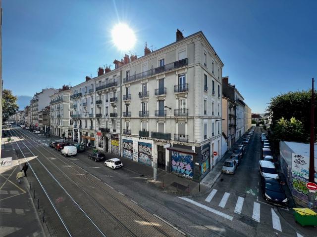 Location Appartement Cours Berriat, Grenoble