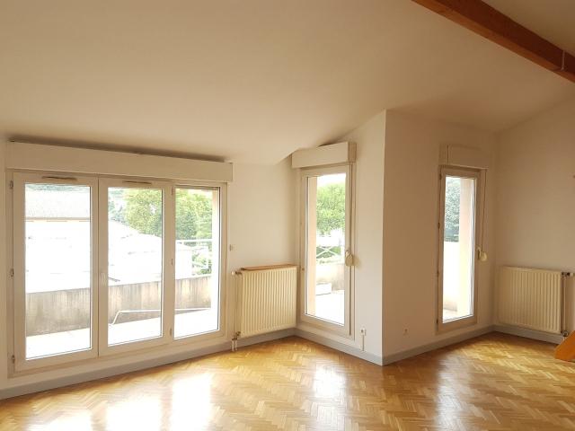 Location Appartement Cours de Verdun, Vienne