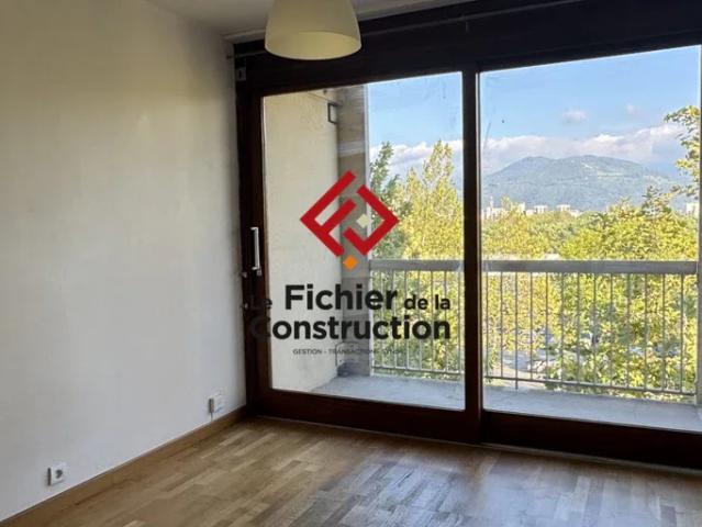 Location Appartement Cours de la Libération et du Général de Gaulle, Grenoble