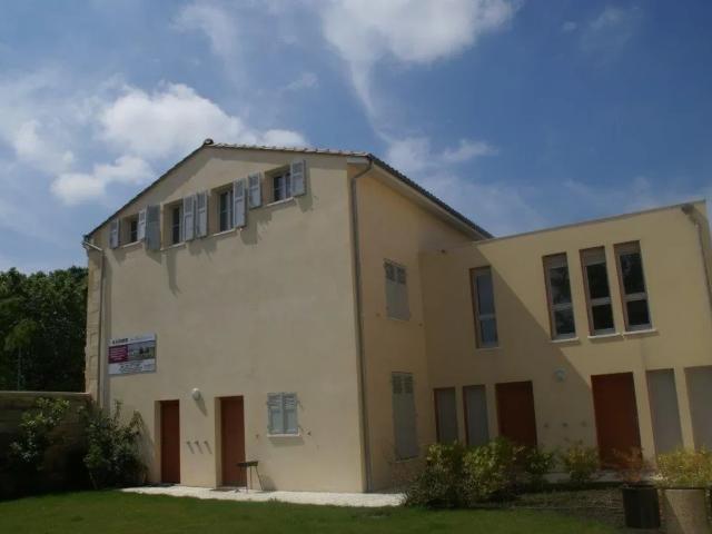 Location Appartement Cours de la Libération, Pessac