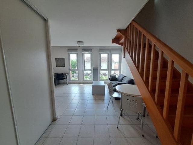 Location Appartement Cours de la Libération, Pessac