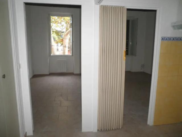 Location Appartement Cours de la République, Pertuis