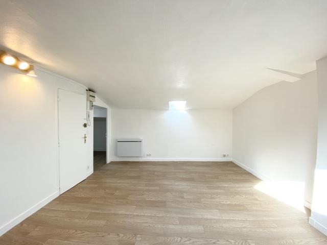 Location Appartement Cours du Maréchal Foch, Bordeaux