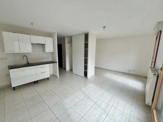 Location Appartement Cours Émile Zola, Villeurbanne