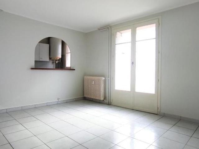 Location Appartement Cours Émile Zola, Villeurbanne
