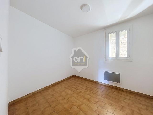 Location Appartement Avenue Jean Jaurès, Sénas