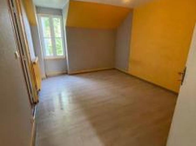 location appartement clamecy 2 pièces 41 m2 nievre 58500 345 € / mois