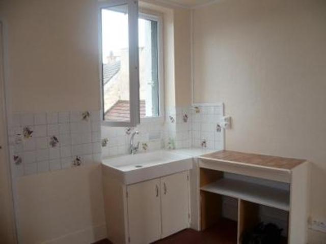location appartement clamecy 2 pièces 56 m2 nievre 58500 365 € / mois