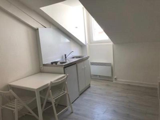 location appartement clermont ferrand 1 pièce 11 m2 puy de dome 63000 330 € / mois