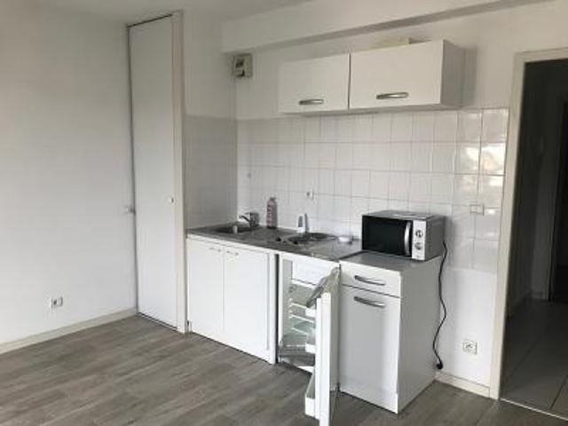 location appartement clermont ferrand 1 pièce 29 m2 puy de dome 63000 480 € / mois