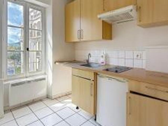 location appartement clermont ferrand 2 pièces 33 m2 puy de dome 63000 465 € / mois