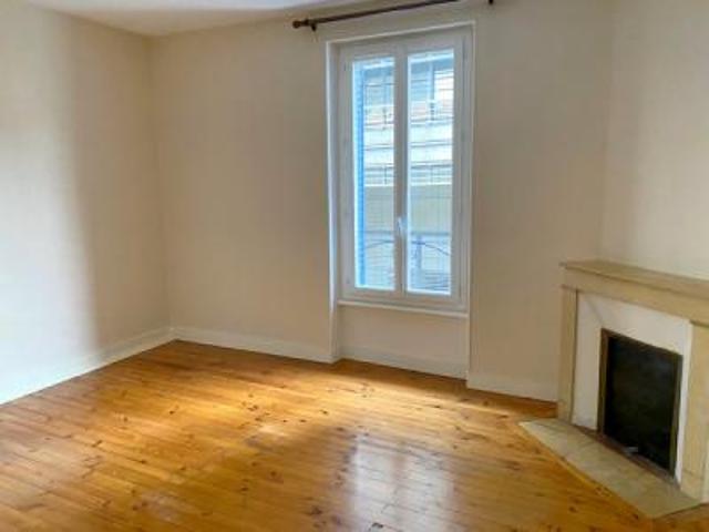 location appartement clermont ferrand 3 pièces 61 m2 puy de dome 63000 630 € / mois