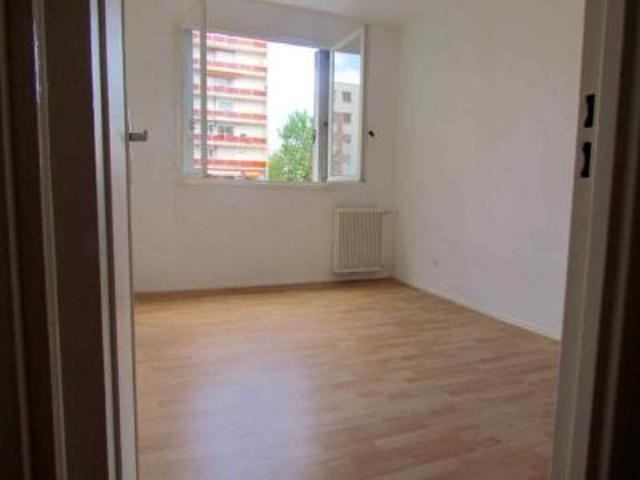 location appartement clermont ferrand 5 pièces 89 m2 puy de dome 63100 985 € / mois