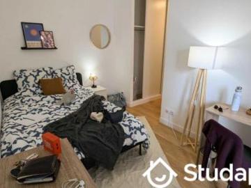 location appartement clichy 1 pièce 9 m2 hauts de seine 92110 850 € / mois